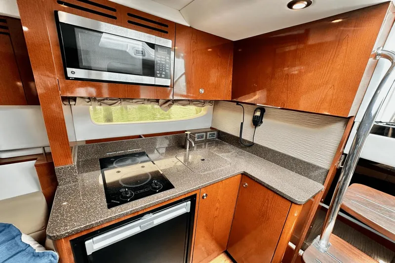 Cavu Yacht Photos Pics 