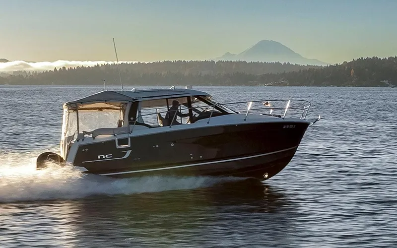 Jeanneau Weekender Offshore Yacht Photos Pics 