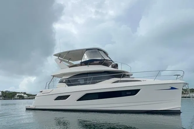 Gr8 Day Yacht Photos Pics 