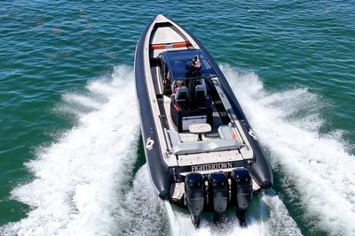 Yacht