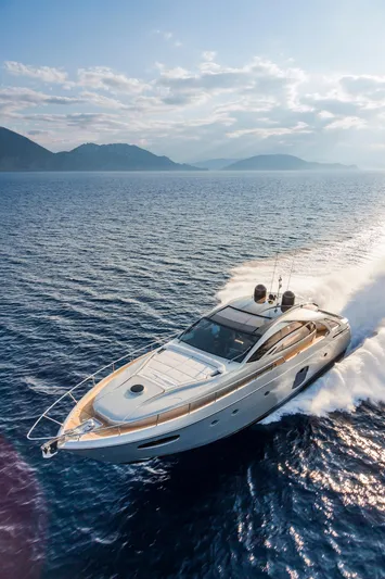 M Yacht Photos Pics Manufacturer Provided Image: Pershing 70 Running Shot