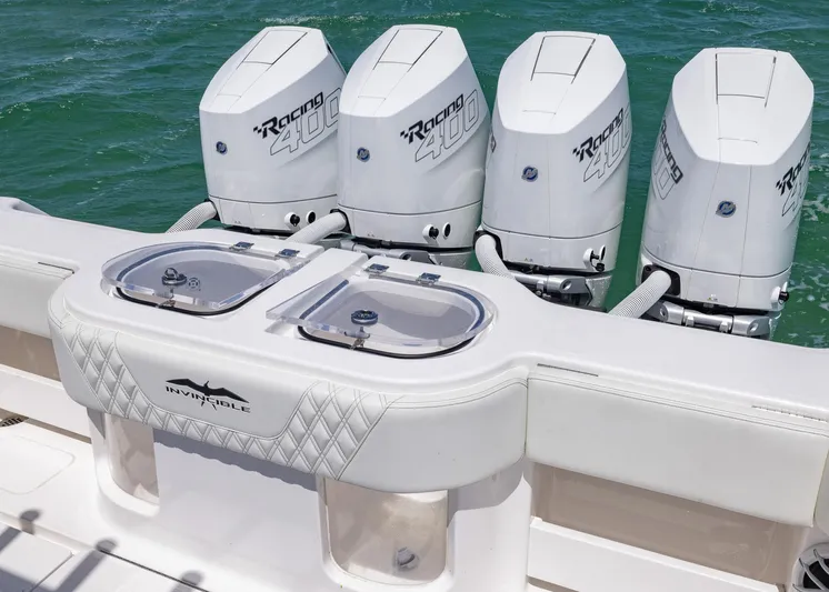  Yacht Photos Pics 2025 Invincible 43 Open Fisherman with four powerful Racing 400 engines.
