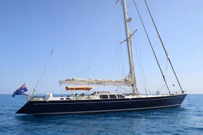 Oyster 80 Deck Saloon