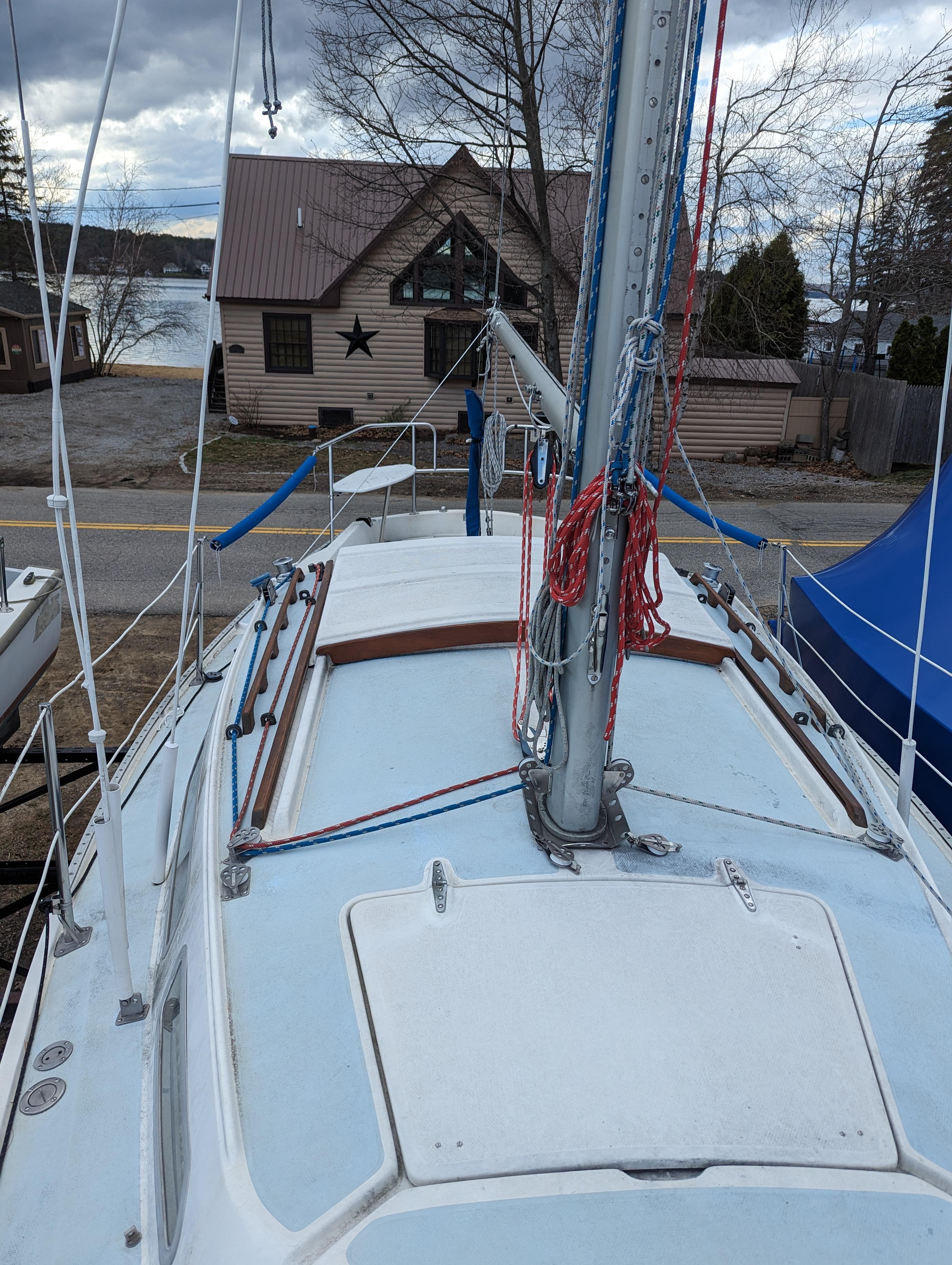 1977 catalina 27 sailboat