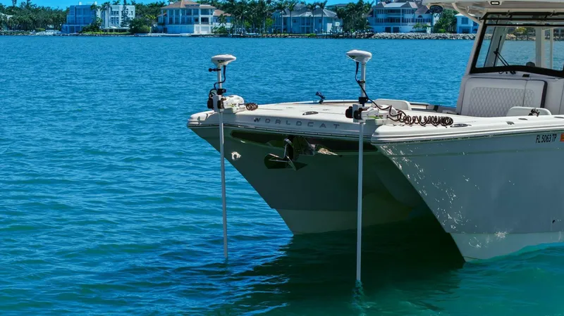  Yacht Photos Pics 2022 World Cat 400 CC-X - Dual Trolling Motors