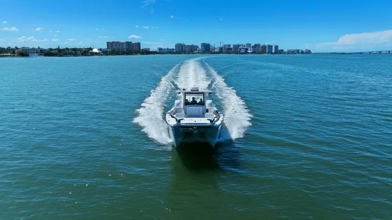  Yacht Photos Pics 2022 World Cat 400 CC-X - Profile Bow