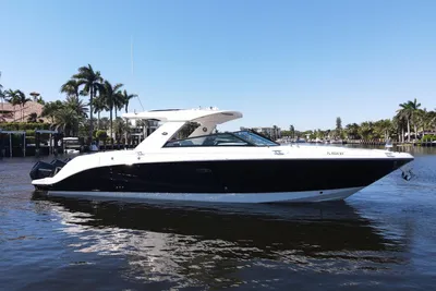 Sea Ray SLX 400 Outboard