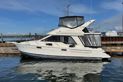 Bayliner 3388 Motor Yacht