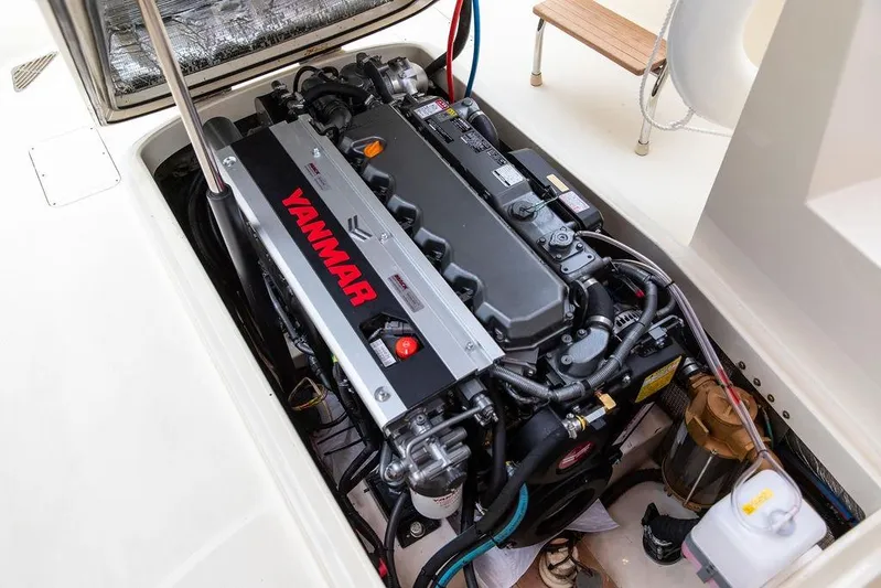 Zuzu Yacht Photos Pics Engine compartment of a 2004 Hinckley Picnic Boat EP with Yanmar engine.