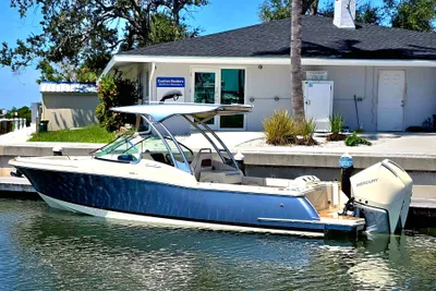 Chris-Craft Calypso 27