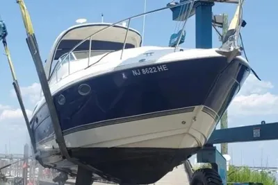 2007 Cruisers Yachts 310 Express