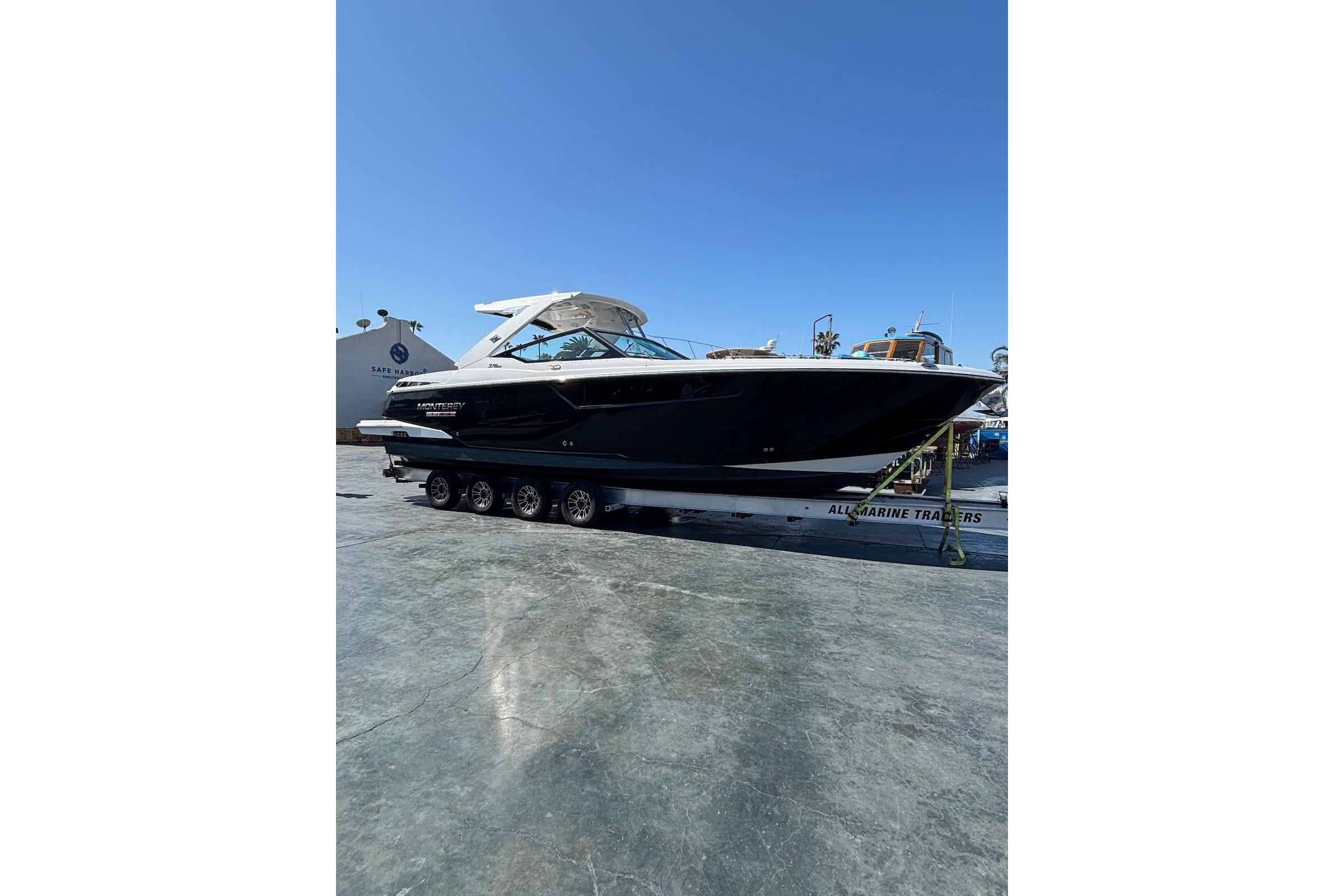 Monterey 378 Super Express