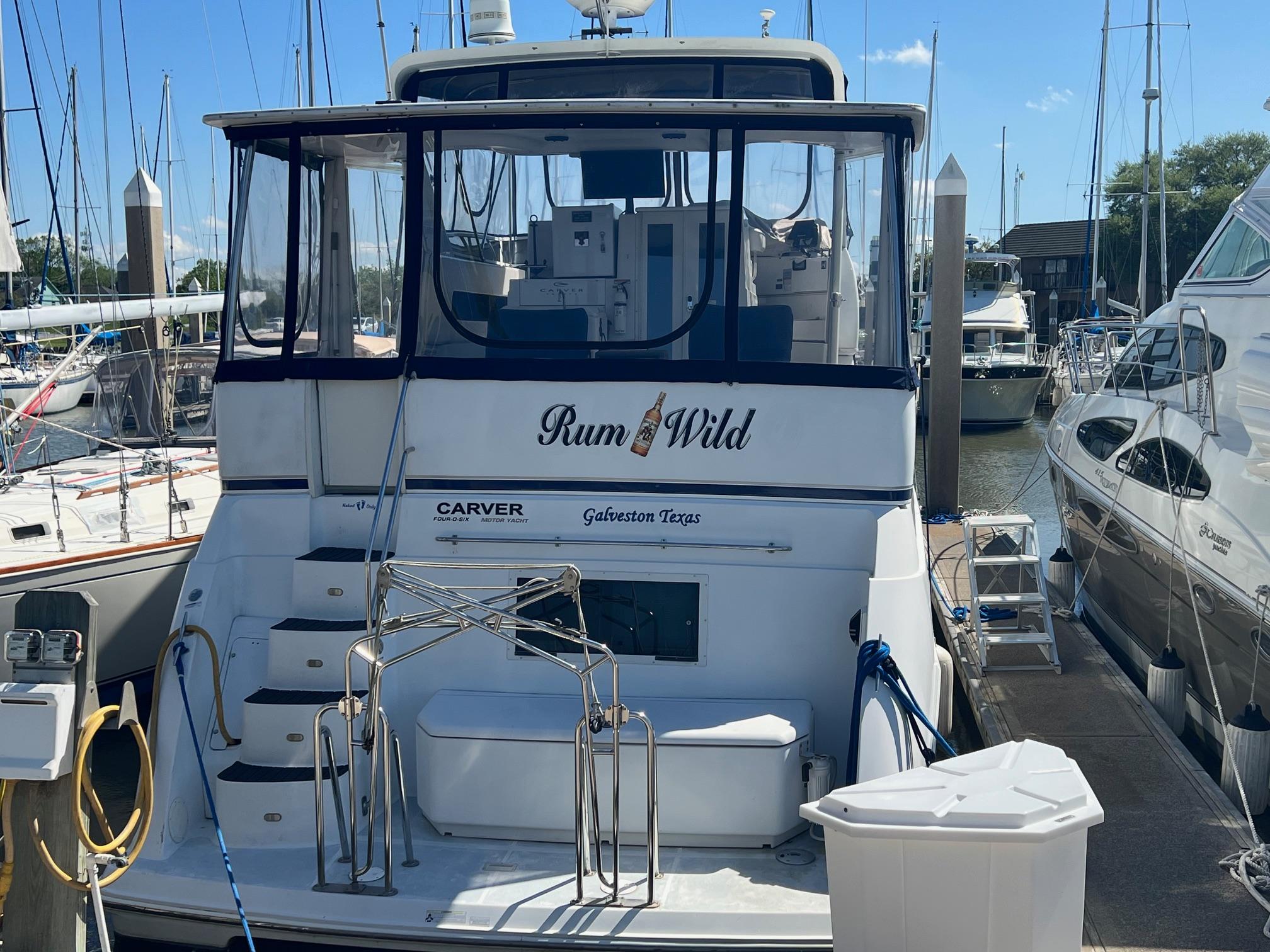 carver 406 motor yacht