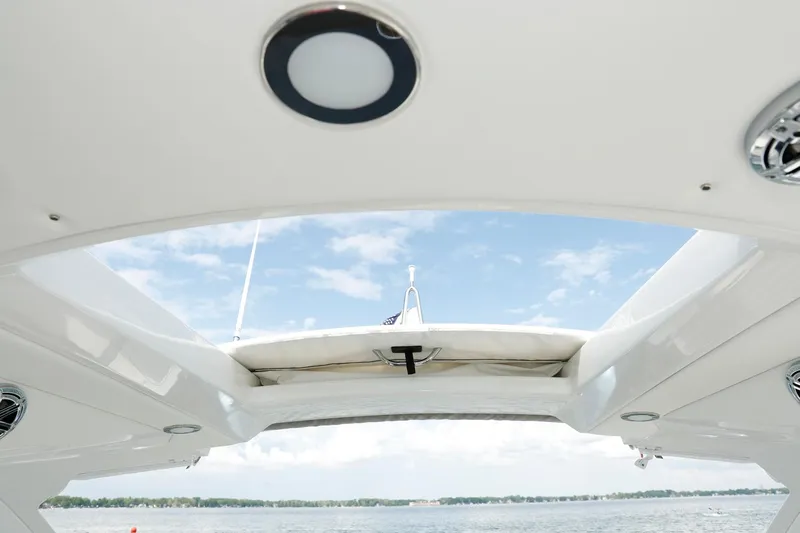 310 Bow Rider Yacht Photos Pics Manufacturer Provided Image: Manufacturer Provided Image