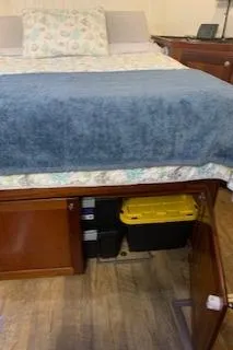 Lazy Days Yacht Photos Pics Interior of 2005 Great Harbour GH37 with bed and under-bed storage.