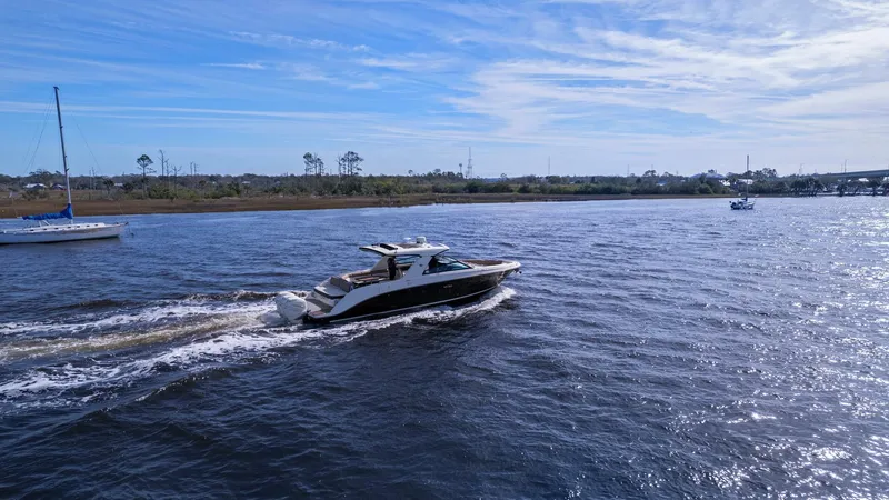  Yacht Photos Pics 2019 Sea Ray Slx 400 Ob - Image 8