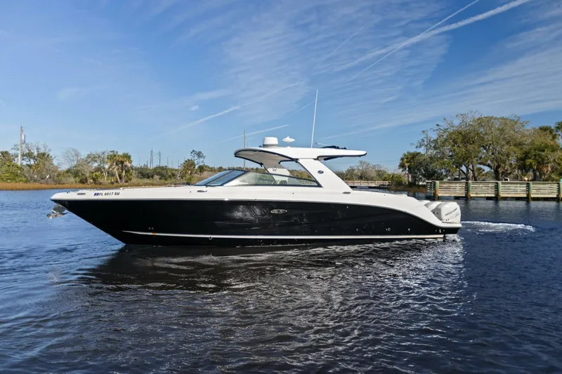  Yacht Photos Pics 2019 Sea Ray Slx 400 Ob - Image 5