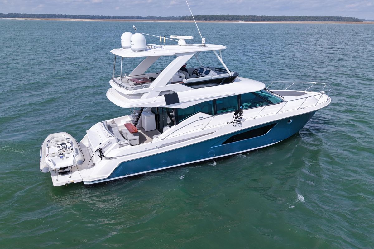 2019 Tiara Yachts 54 