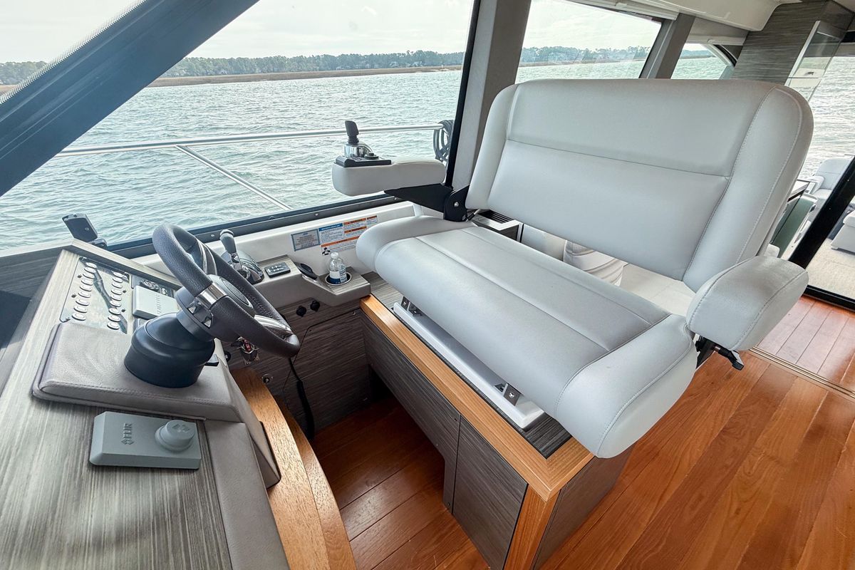 2019 Tiara Yachts 54 
