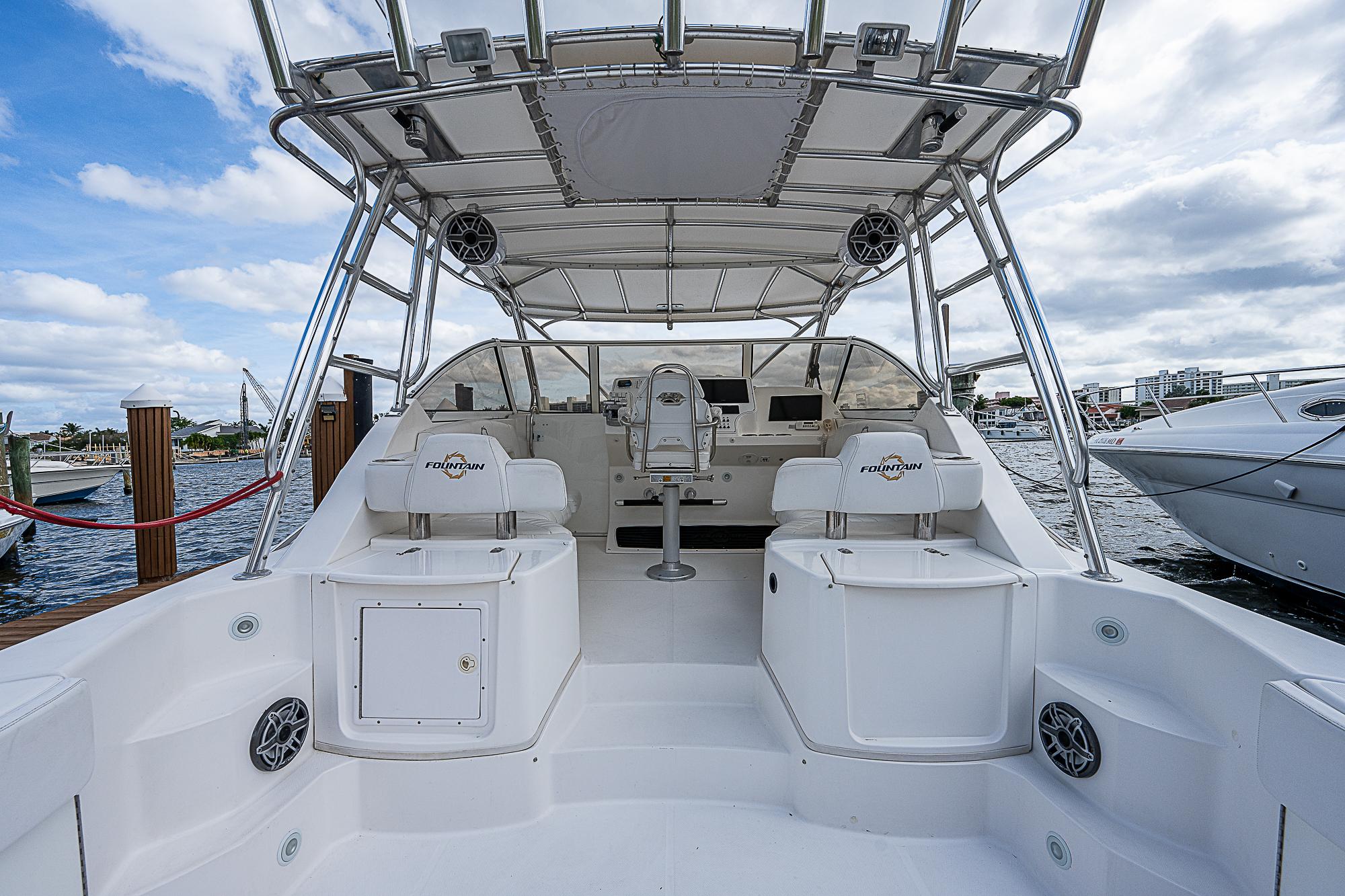 2008 Fountain 38 Sportfish Cruiser OB Saltwater Fishing for