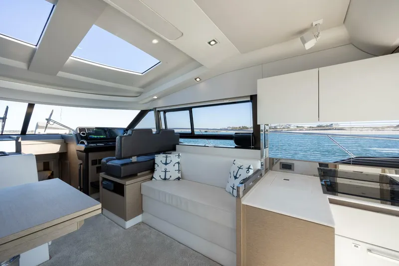  Yacht Photos Pics 2018 Prestige 460 S - Image 27