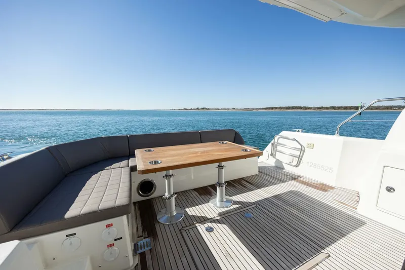  Yacht Photos Pics 2018 Prestige 460 S - Image 13