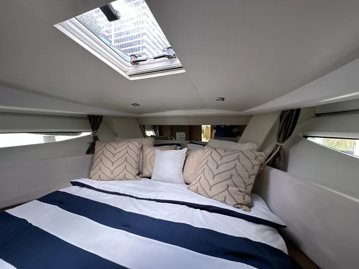 Andalucia Yacht Photos Pics 