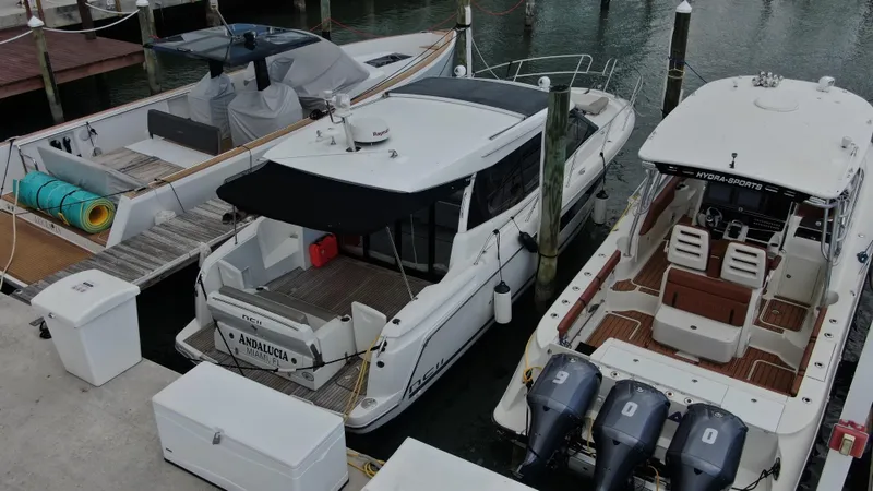 Andalucia Yacht Photos Pics 