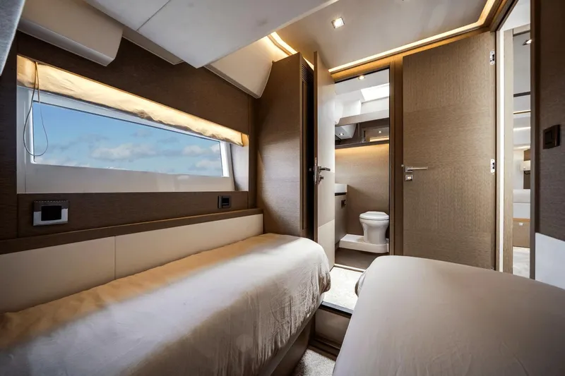 Wholesail II Yacht Photos Pics 