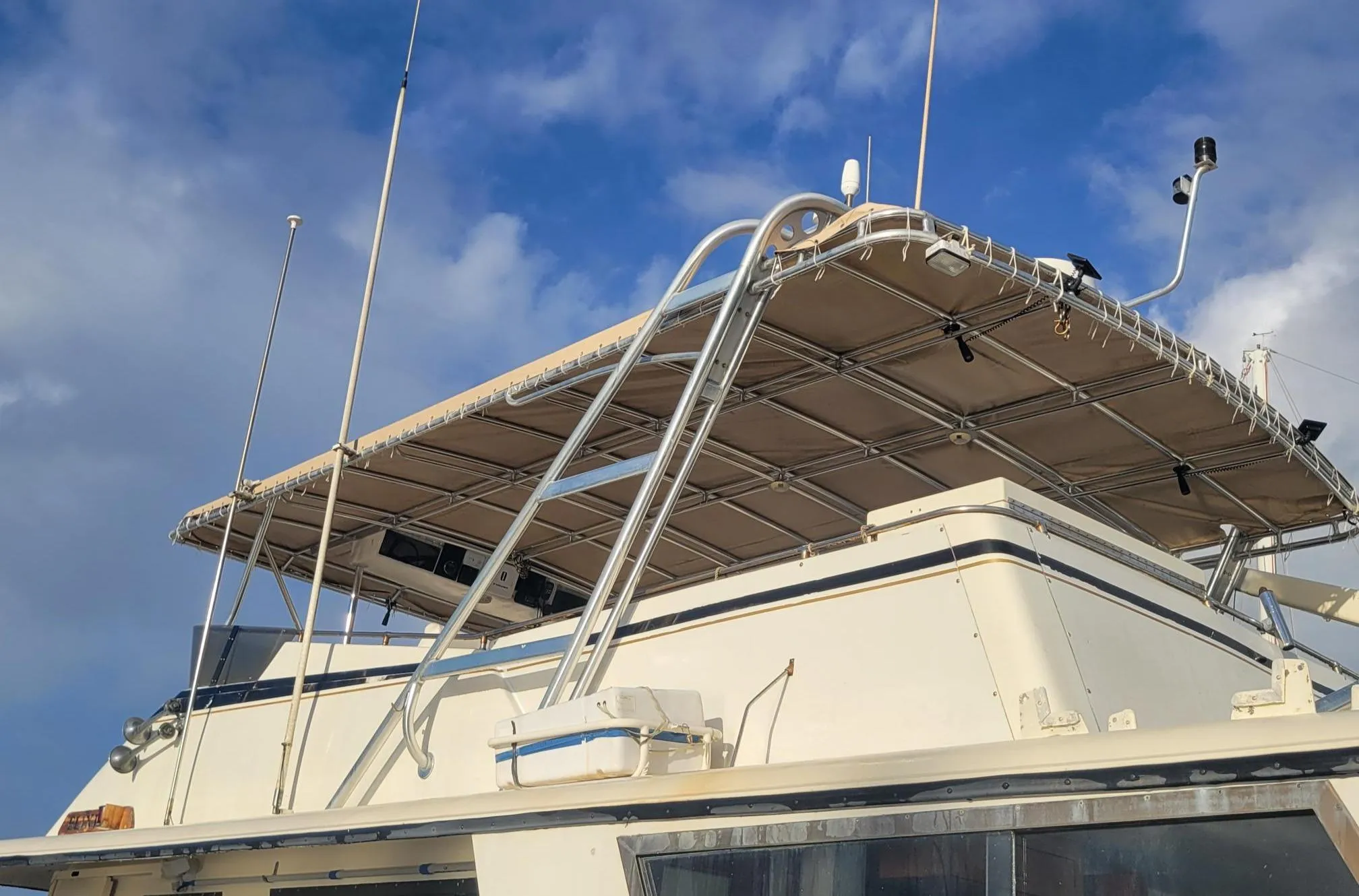 Custom 12' - 20' Bimini