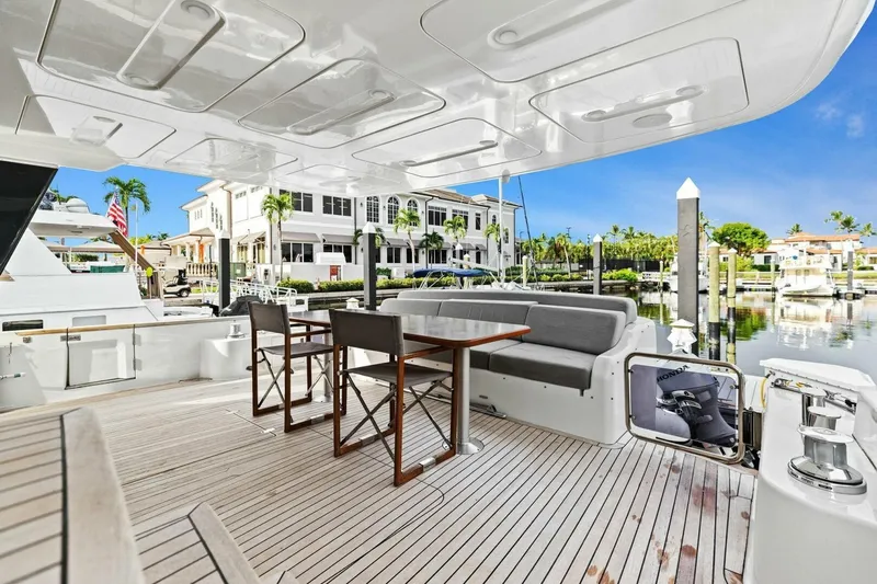 Destin-e Yacht Photos Pics 2021 Sirena 64- DESTIN-E- Aft Deck