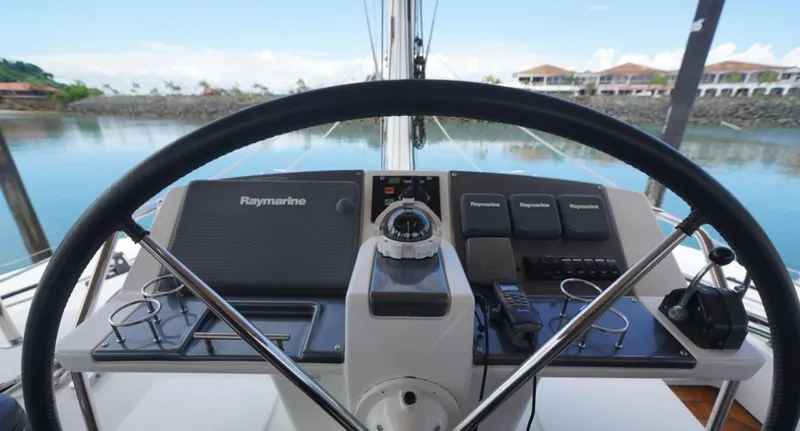 Oceananigans Yacht Photos Pics 