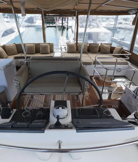 Oceananigans Yacht Photos Pics 