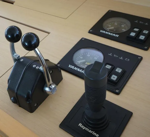 Oceananigans Yacht Photos Pics 