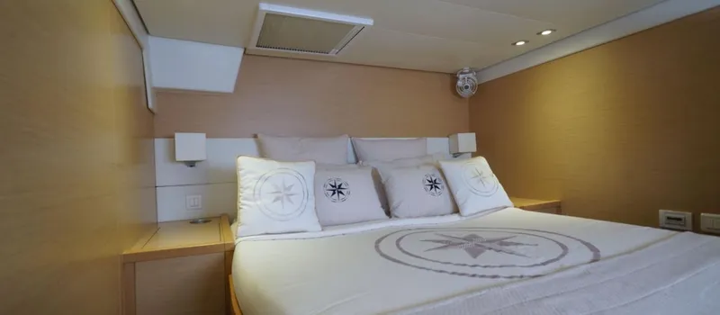 Oceananigans Yacht Photos Pics 