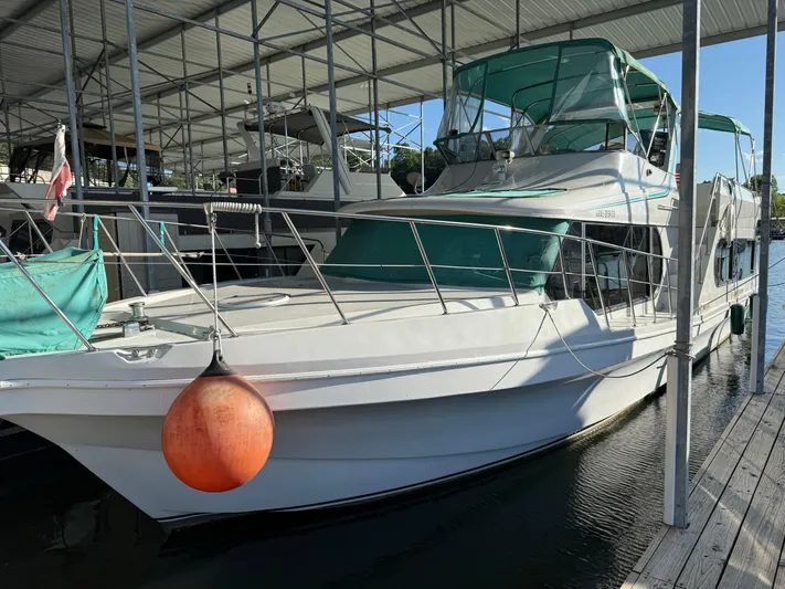 Lexy Lu Yacht Photos Pics 