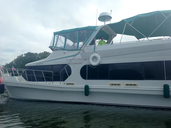 Lexy Lu Yacht Photos Pics 