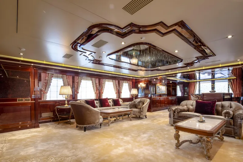 Richar Yacht Photos Pics Luxurious yacht interior with elegant furnishings, CRN 185 model, 2008.