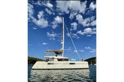 Yacht
