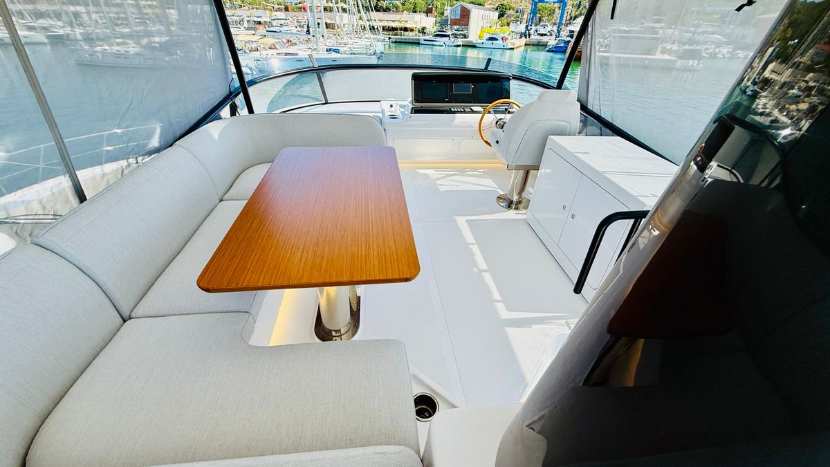 2025 Azimut 60 