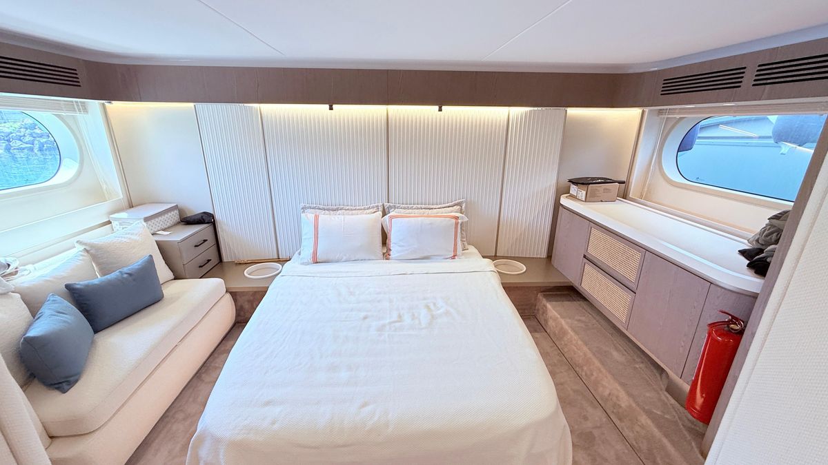 2025 Azimut 60 
