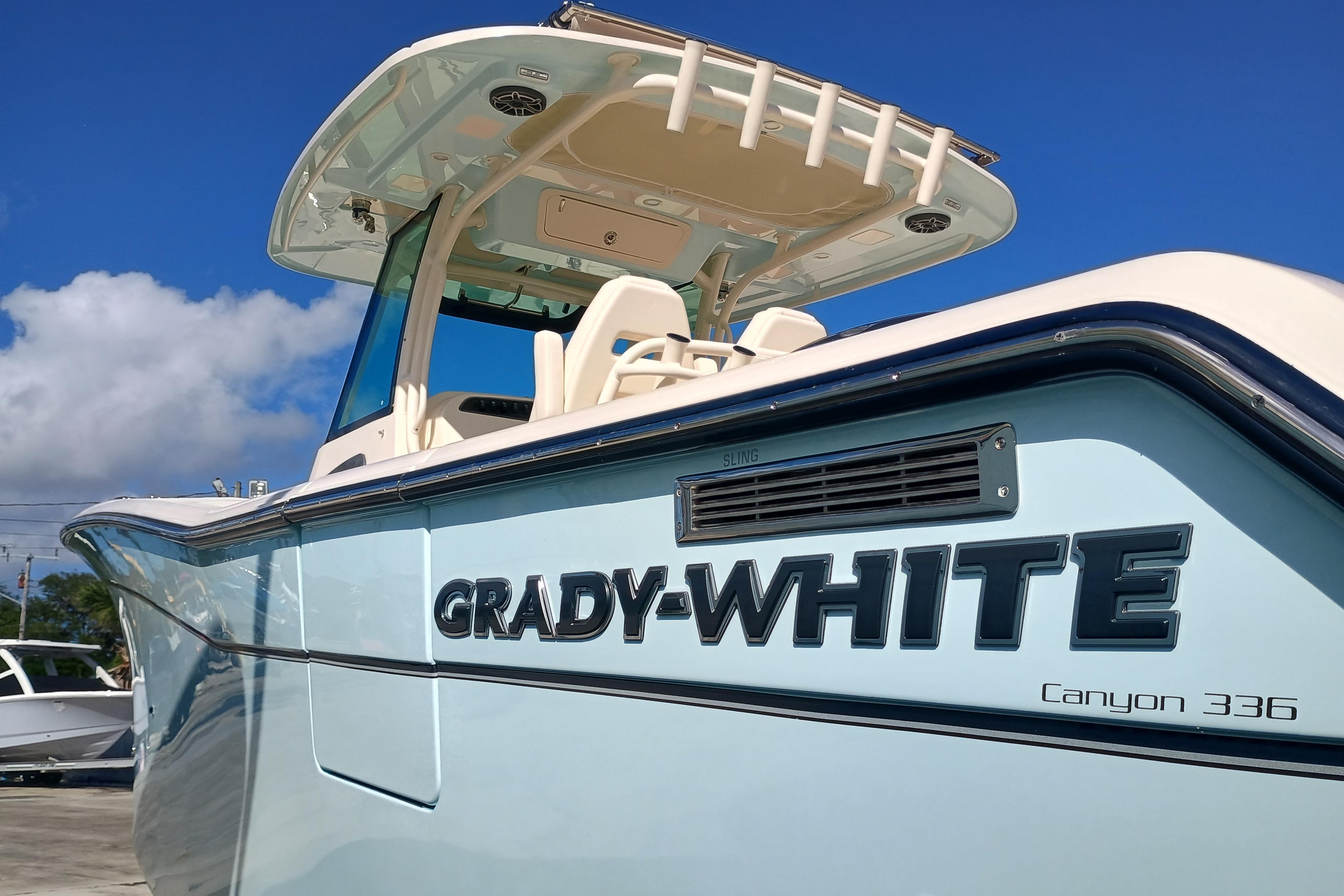 2026 Grady-White Canyon 336 - Image 2