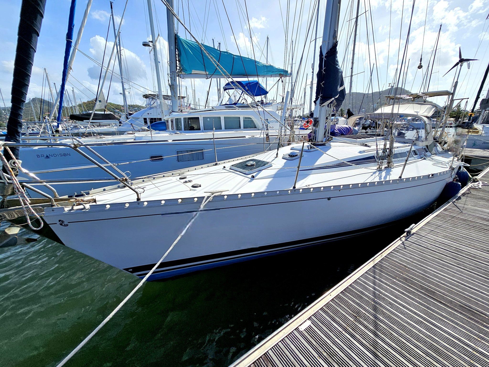 1986 Beneteau First 405