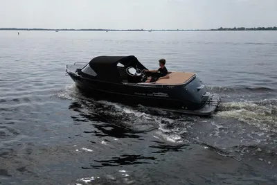 2025 Primeur 610, 615, 620, 625, 710, 715, 700, 700 lounge, 850 cabin