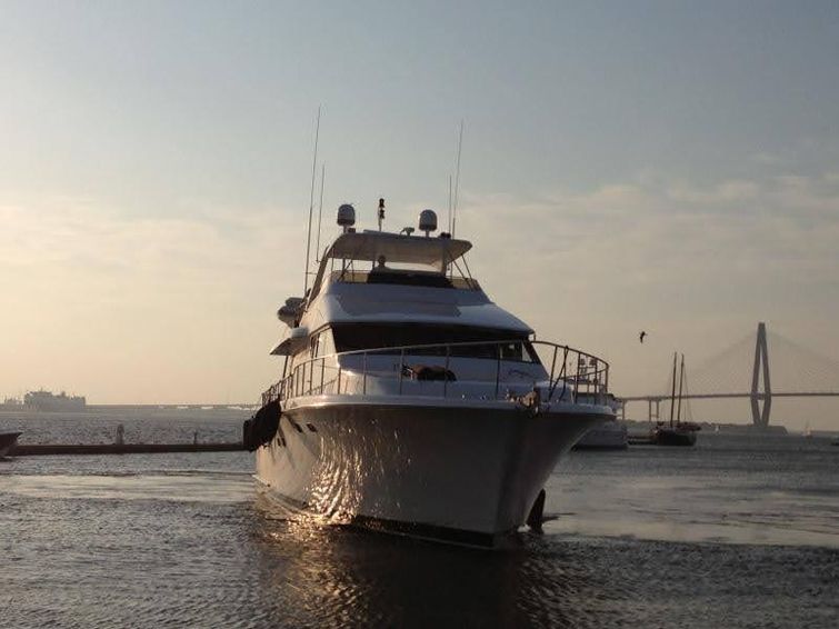 2004-67-11-cheoy-lee-motor-yacht