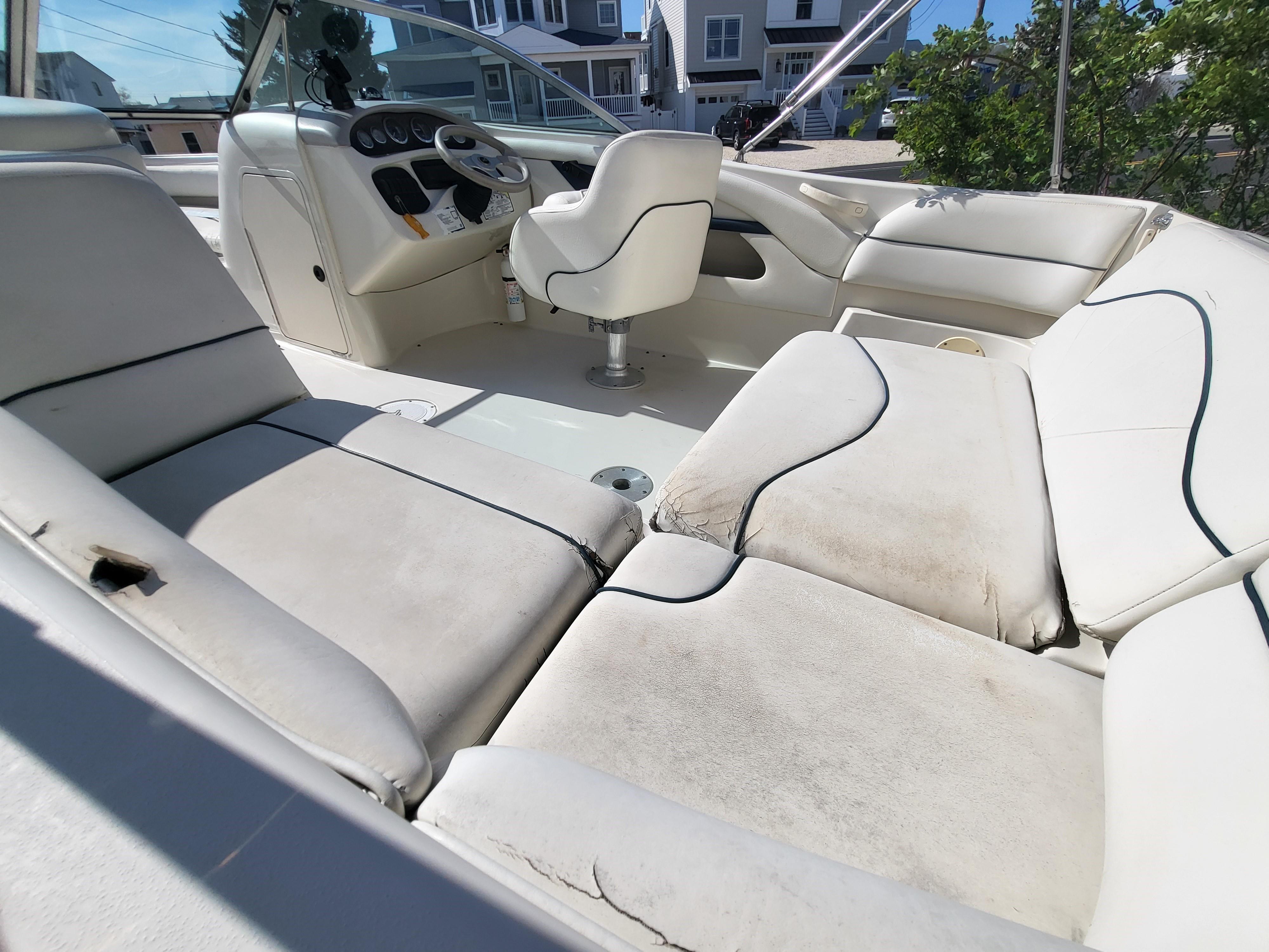 1999 Sea Ray 210 Sundeck Deck for sale YachtWorld