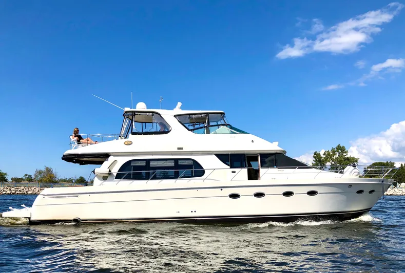 Plan B Yacht Photos Pics 2006 Carver 560 Voyager - Plan B