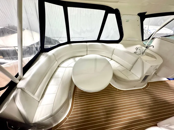 Plan B Yacht Photos Pics FlyBridge Seating