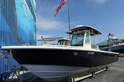 Everglades 273 CC