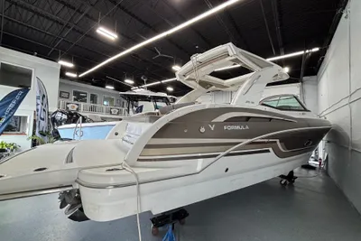 Formula 350 Crossover Bowrider I/O